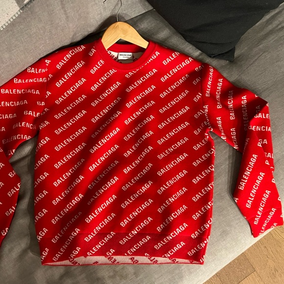 Balenciaga sweater - Picture 2 of 5